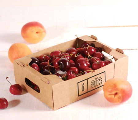Caisse en carton pour fruits et légumes de petite taille