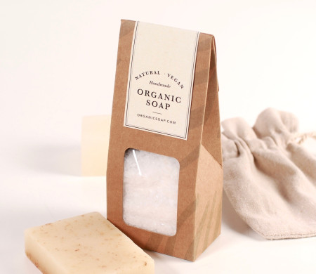 Boîte avec fenêtre pour la nourriture