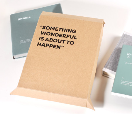 Enveloppe d'expédition en carton