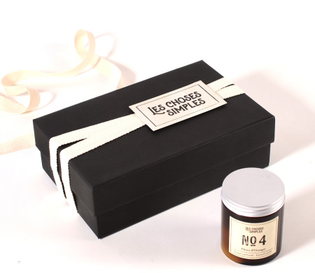 Boîte rectangulaire rigide en carton doublé