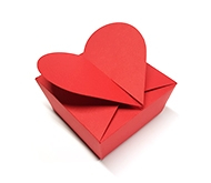 Boîte carton en forme de cœur