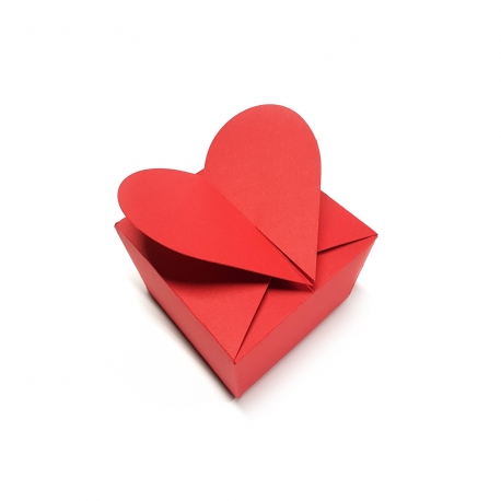 Boîte carton en forme de cœur