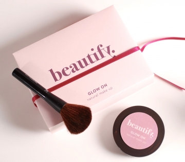 Emballage pour cosmétique rose