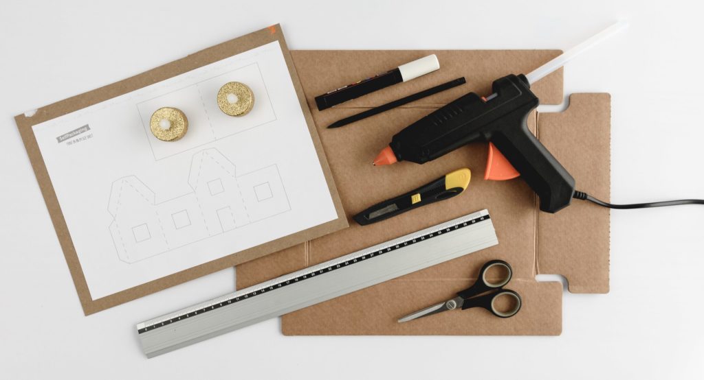 Paysage de noël Petites maisons lumineuses Selfpackaging Blog