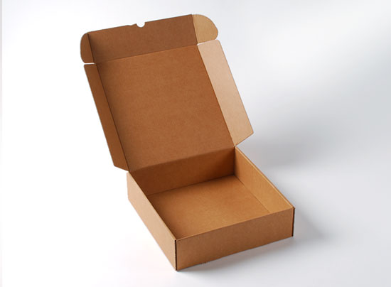 Boîtes d'expédition en carton