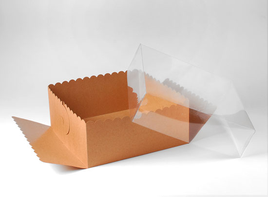 Boîte gâteaux avec couvercle en carton 