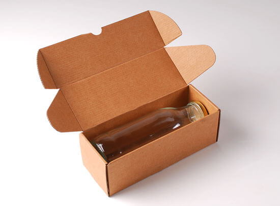 Bouteilles pour des jus ou du lait 