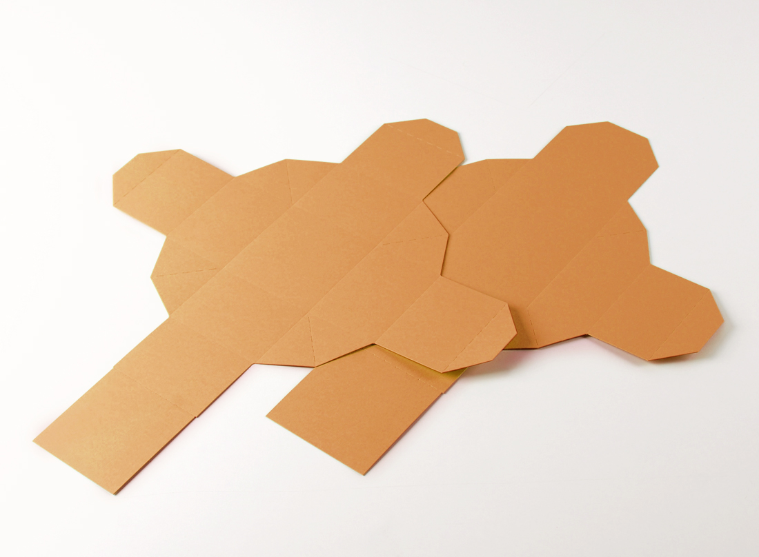 Boîte carton carrée pour montres