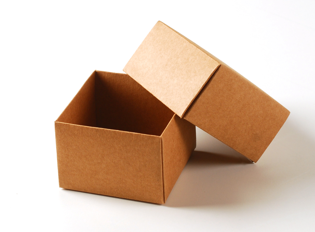 Boîte carton carrée pour montres