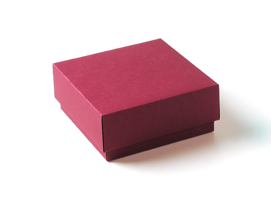 Boîte carton carrée doublée