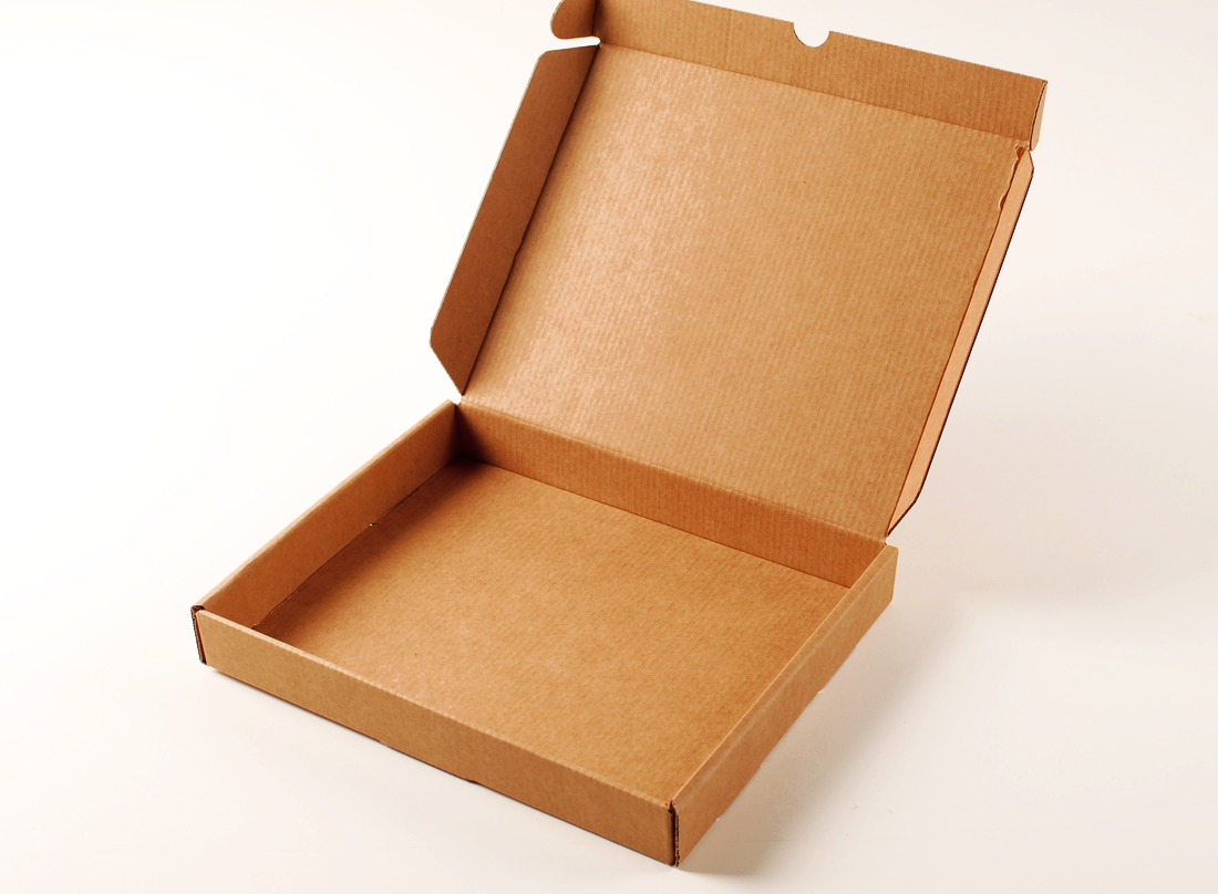 Boîte de colis postal