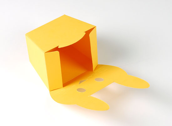Boîte cadeau en forme de lapin
