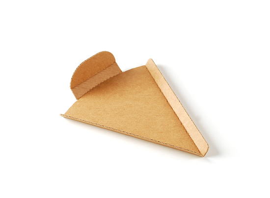 Triangle pour part de pizza en carton