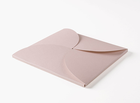 Boîte plate pour invitations
