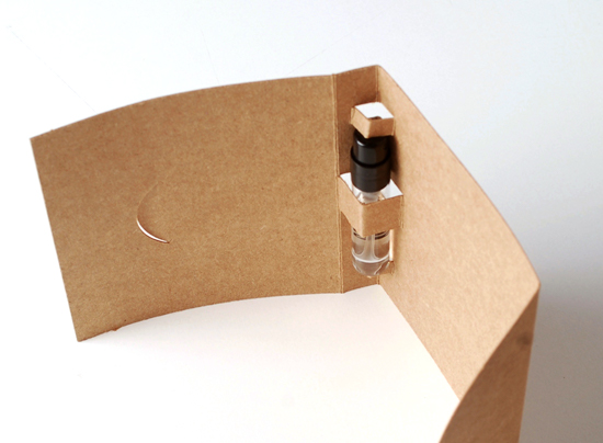 Boîte d'échantillons de parfum
