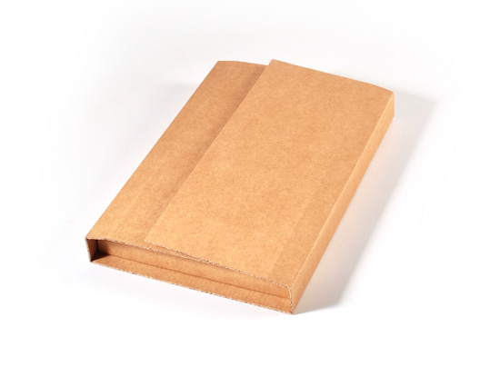 Boîte d'expédition transversale