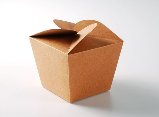 Boîte cadeau pour des crèmes cosmétiques