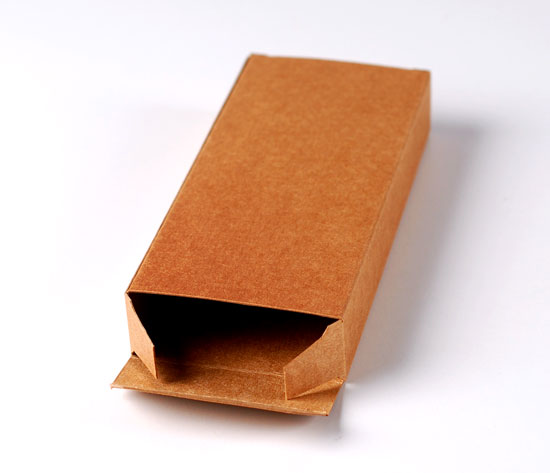 Boîte carton pour détails de mariage