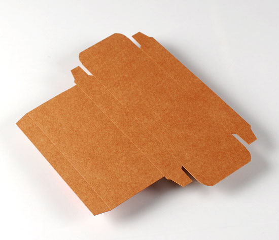 Boîte carton pour détails de mariage